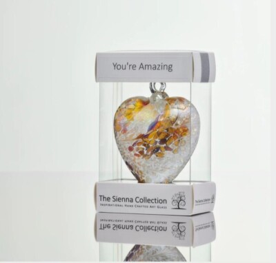 You're Amazing Gift Sienna Glas Hängedeko 8 cm Herz Spruch