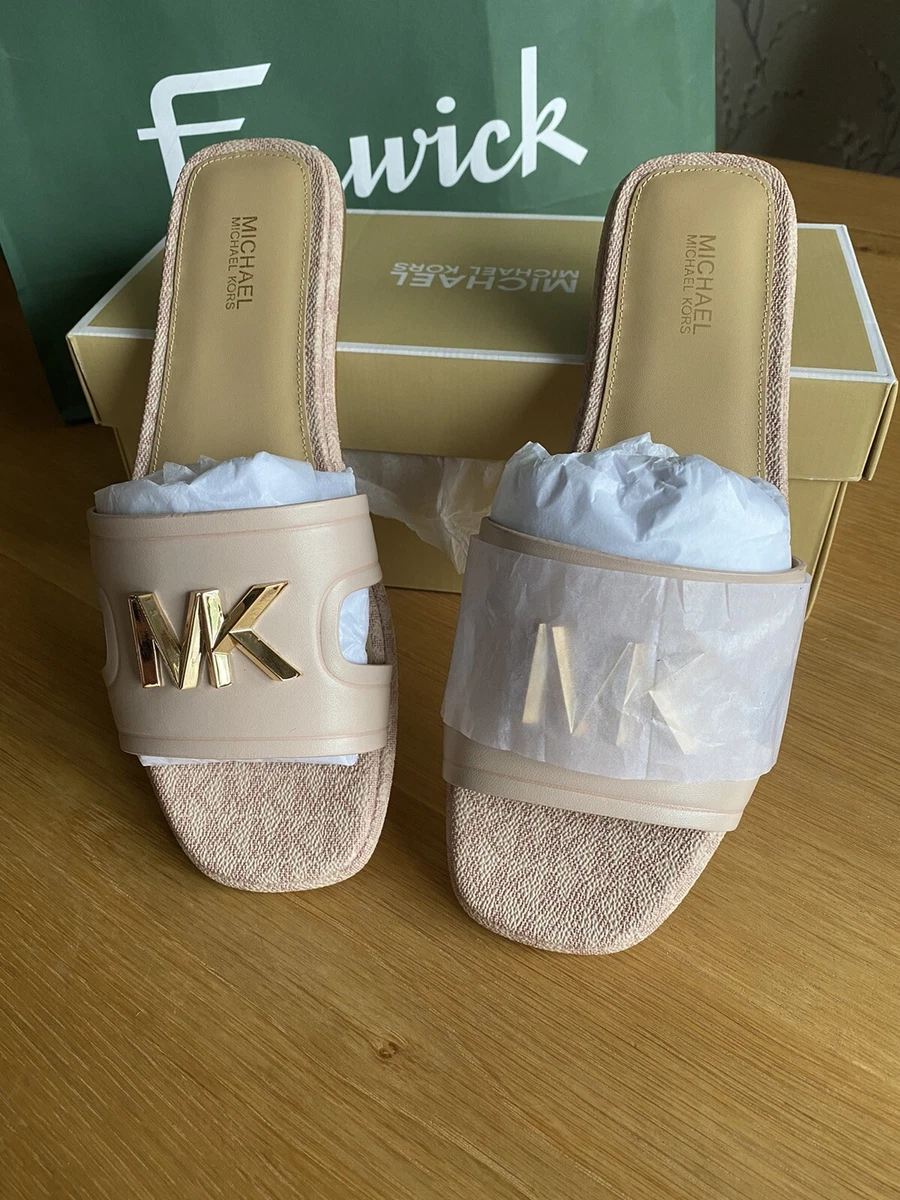 Michael kors flip flops 2016 deals