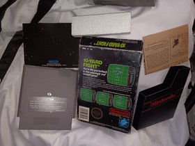 10-Yard Fight (Nintendo Entertainment System, 1985) - Complete In Box! NES