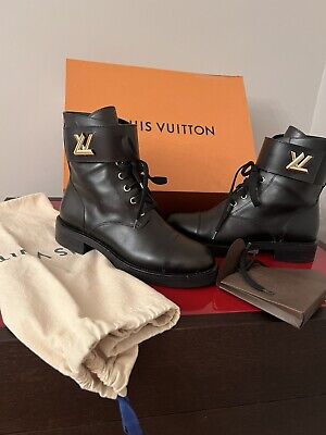 Louis Vuitton Wonderland Flat Ranger Boots Real VS Fake