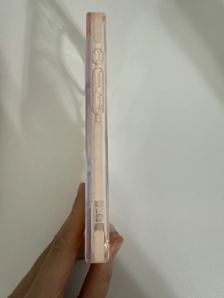 Funda Hello Kitty iPhone 16, Licencia Oficial Sanrio, MagSafe, TPU Bumper Foto 4 de 4