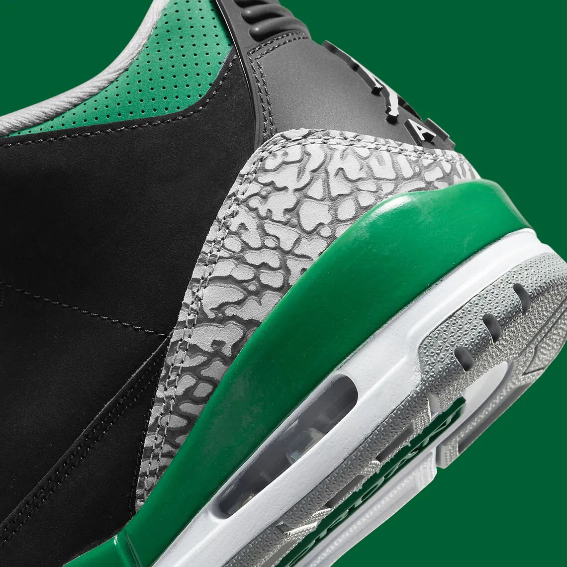 Nike Air Jordan 3 Retro Pine Green Black Sneakers OG 398614