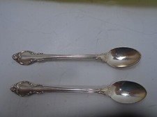 Holmes & Edwards IS Deep Silver Plate Silverware Flatware 2 Pcs Baby Salt Small