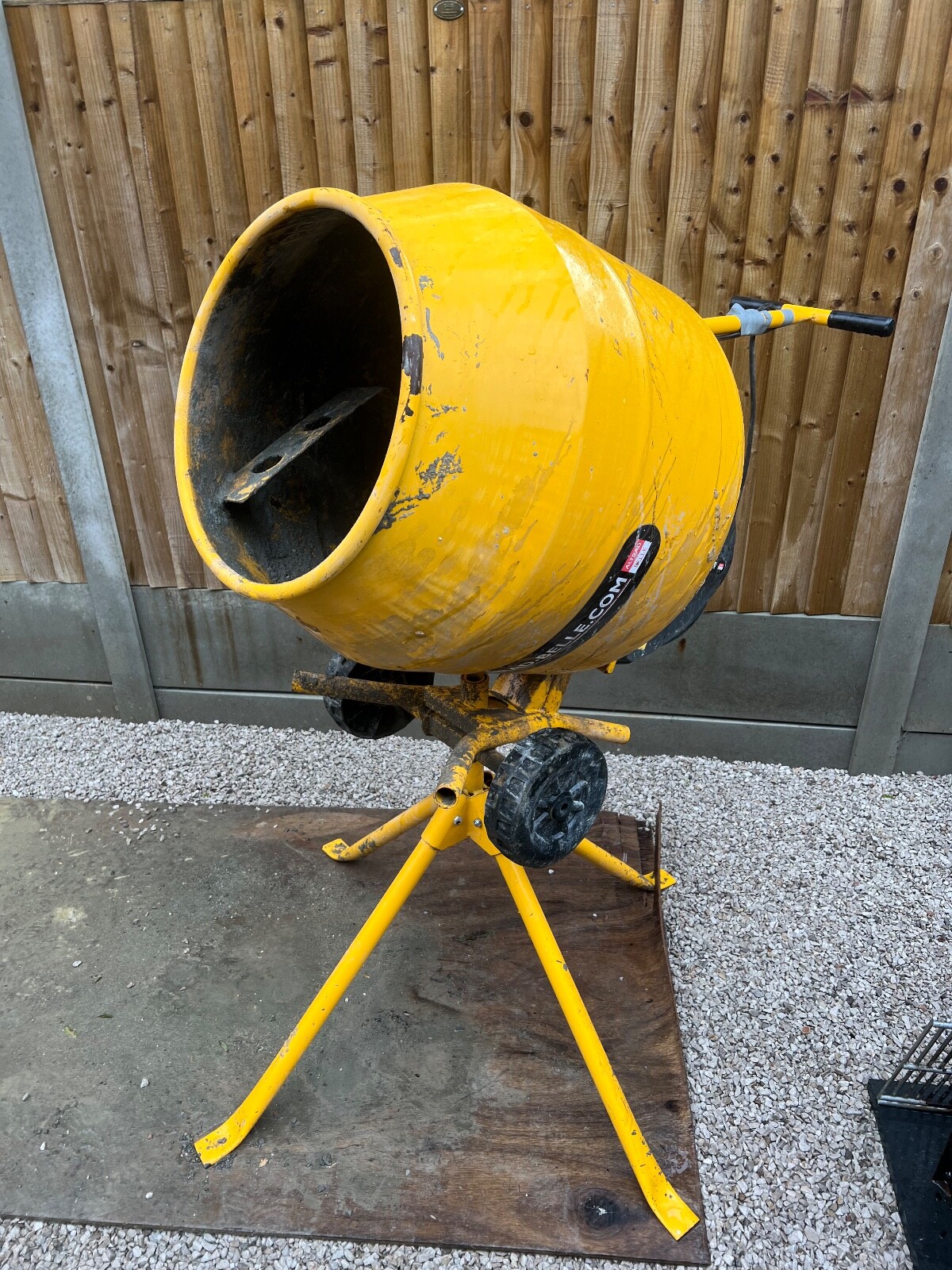 Belle Minimix 130 TipUp Cement Mixer Concrete Mixer 230v 2022