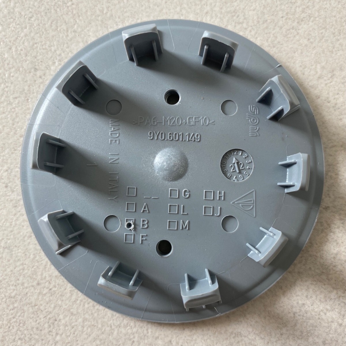 Genuine OEM Hub Caps Wheel Center Caps Concave Polished Porsche  