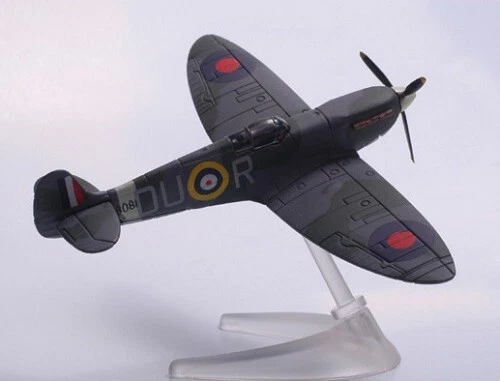 Corgi 100 Years of Flight Supermarine Spitfire RAF NEW CS90092 Retired - Image 2 of 3
