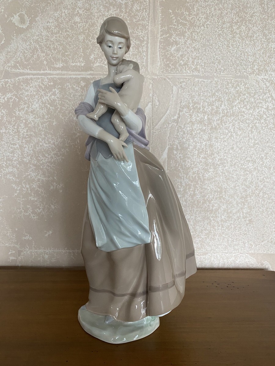 絶版大型作品 リヤドロ LLADRO 6179 PEACEFUL お買い得品 MOMENT（平和