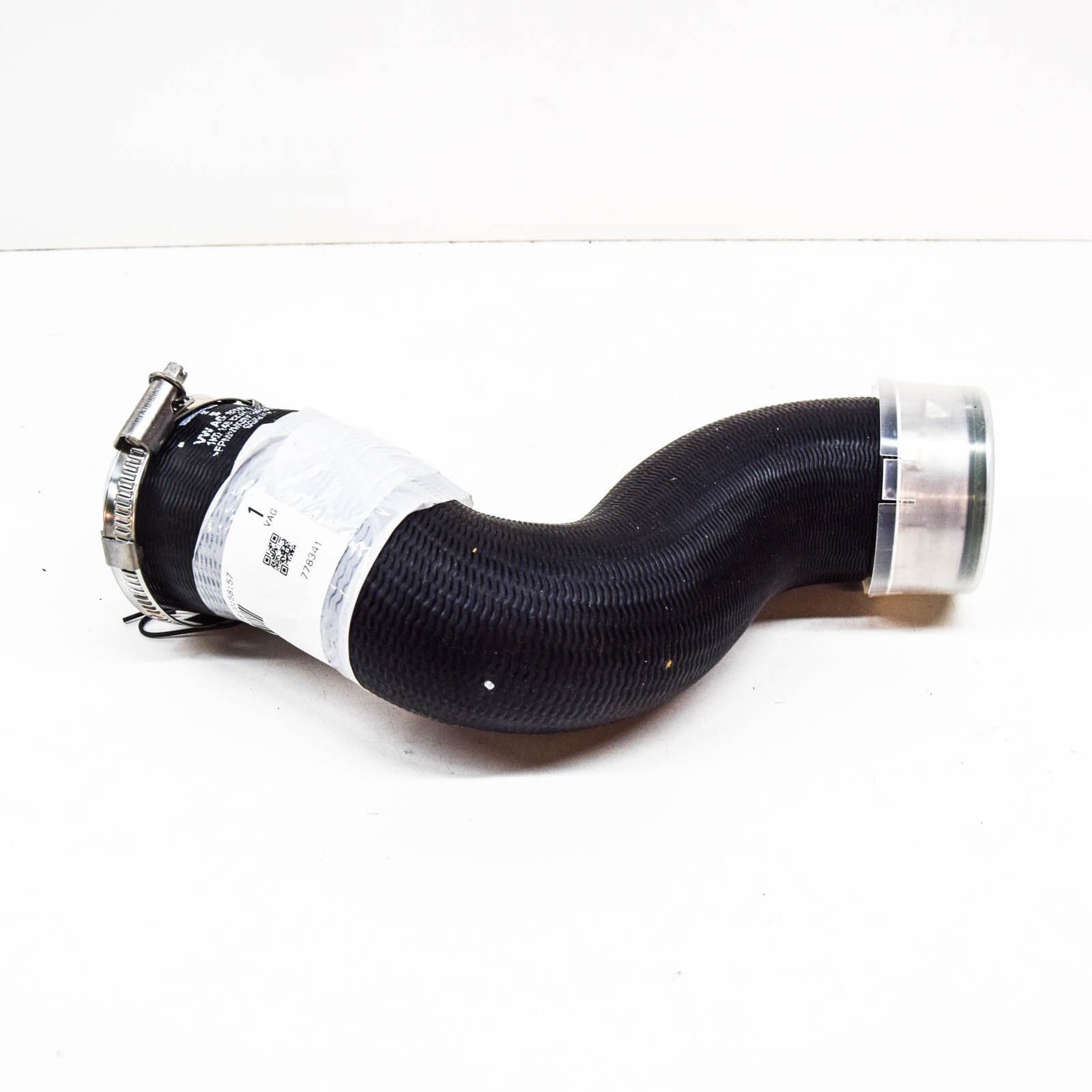 NEW AUDI A3 8P INTERCOOLER HOSE PIPE 1K0145832AE 2.0 PETROL ORIGINAL