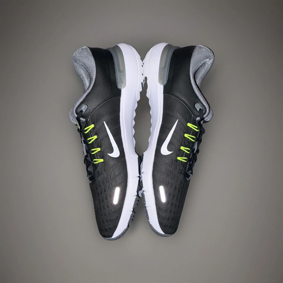 NUEVO Zapato Nike Para Hombre Talla 13 Free Golf NN Negro/Gris Hierro/Voltio/Blanco FQ7875-001 Foto 3 de 4