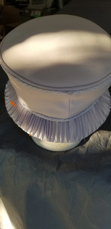 Lisa Rene Designer Hat ~ Lavender Derby/Church Hat ~ Elaborately Decorated❄💓❄ - Image 3 of 4