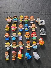Lot of 28 Fisher Price Little People Figures