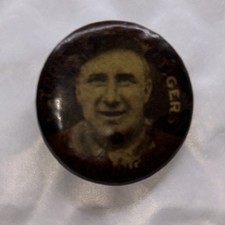 1910-12 Sweet Caporal Baseball Coin Pin Button Hugh Jennings Detroit Tigers MINT