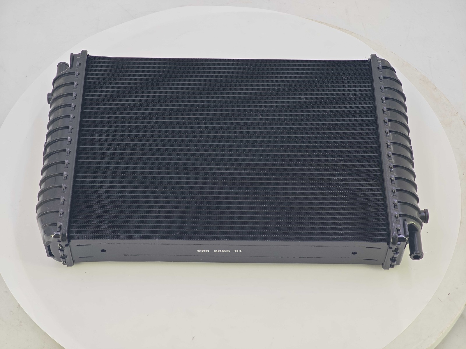 McLaren 570GT 2015-2021 Radiator P/N 13L0183CP
