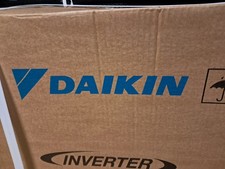 Daikin DAKKITARXC35EATXCE condizionatore fisso Climatizzatore Monosplit Bianco 1