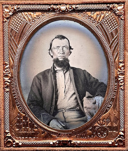 RARE 1/6 PLATE RUBY AMBROTYPE OF A CIVIL WAR SOLDIER PATRIOTIC MAT & FULL CASE