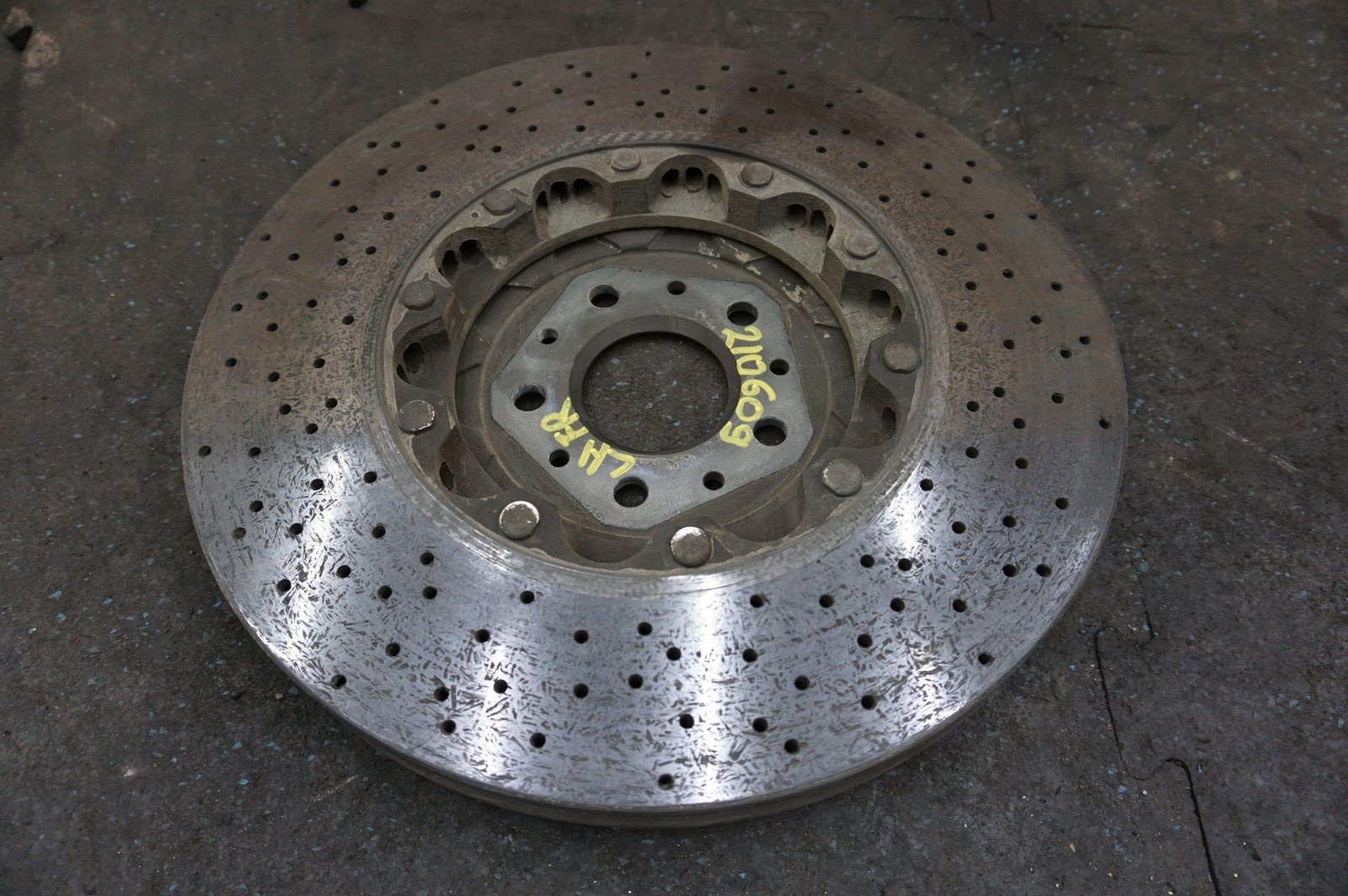 Front Left or Right Carbon Ceramic CF Disc Brake Rotor 216757 225854 Ferrari 612