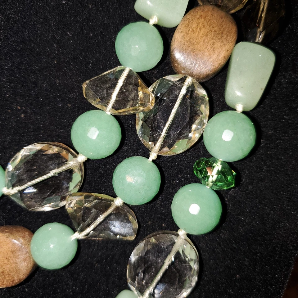 Stella & Dot Camilla Necklace - Green, brown & clear stones. Retired item. - Image 2 of 4