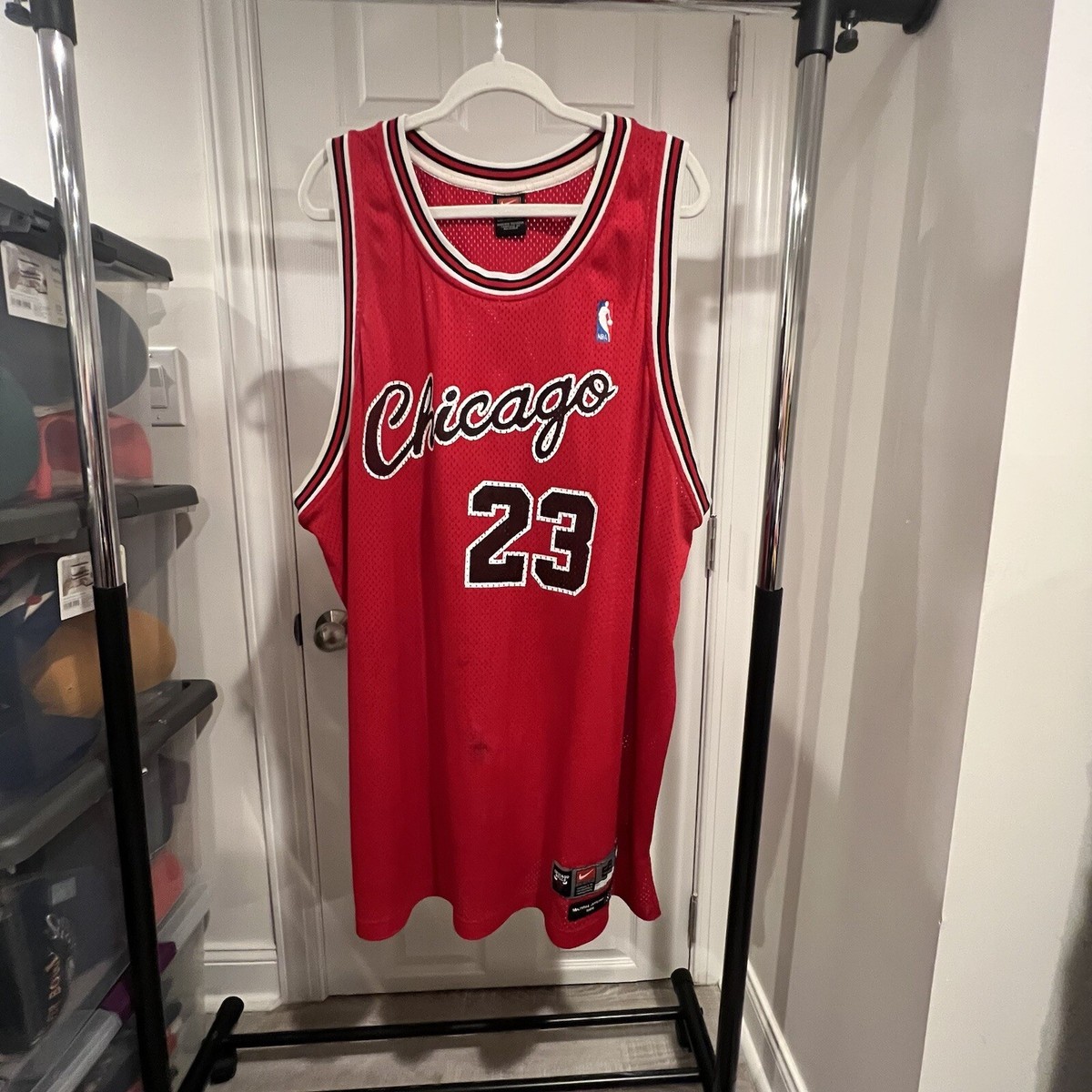1984デザイン JordanスイングマンジャージNike bullsジョーダン NBA Chicago Bulls 1984 Nike Authentic Michael Jordan Jersey