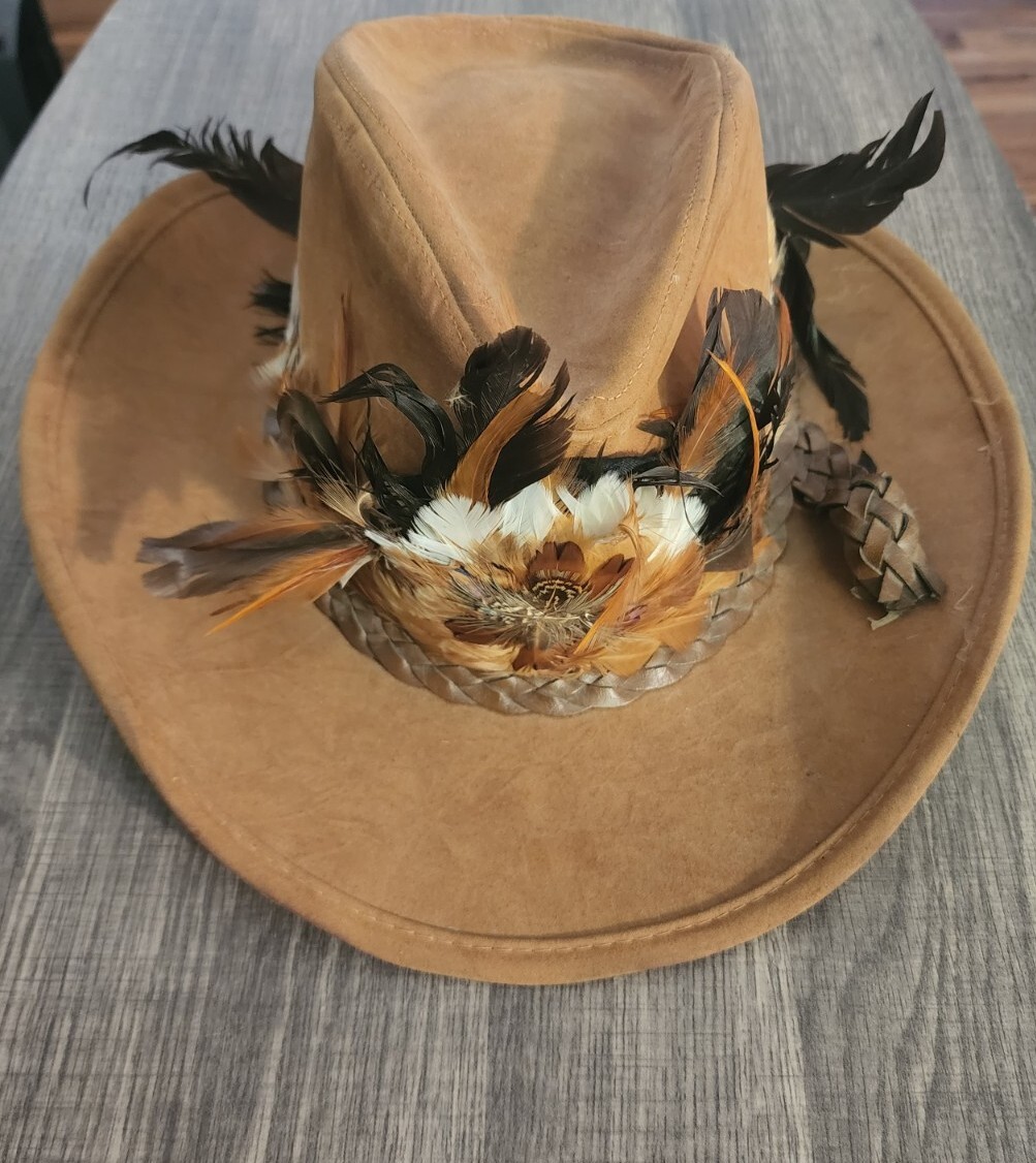 Vintage Artel Quail Feather Suede Cowboy Hat - Size Small | eBay display picture 1