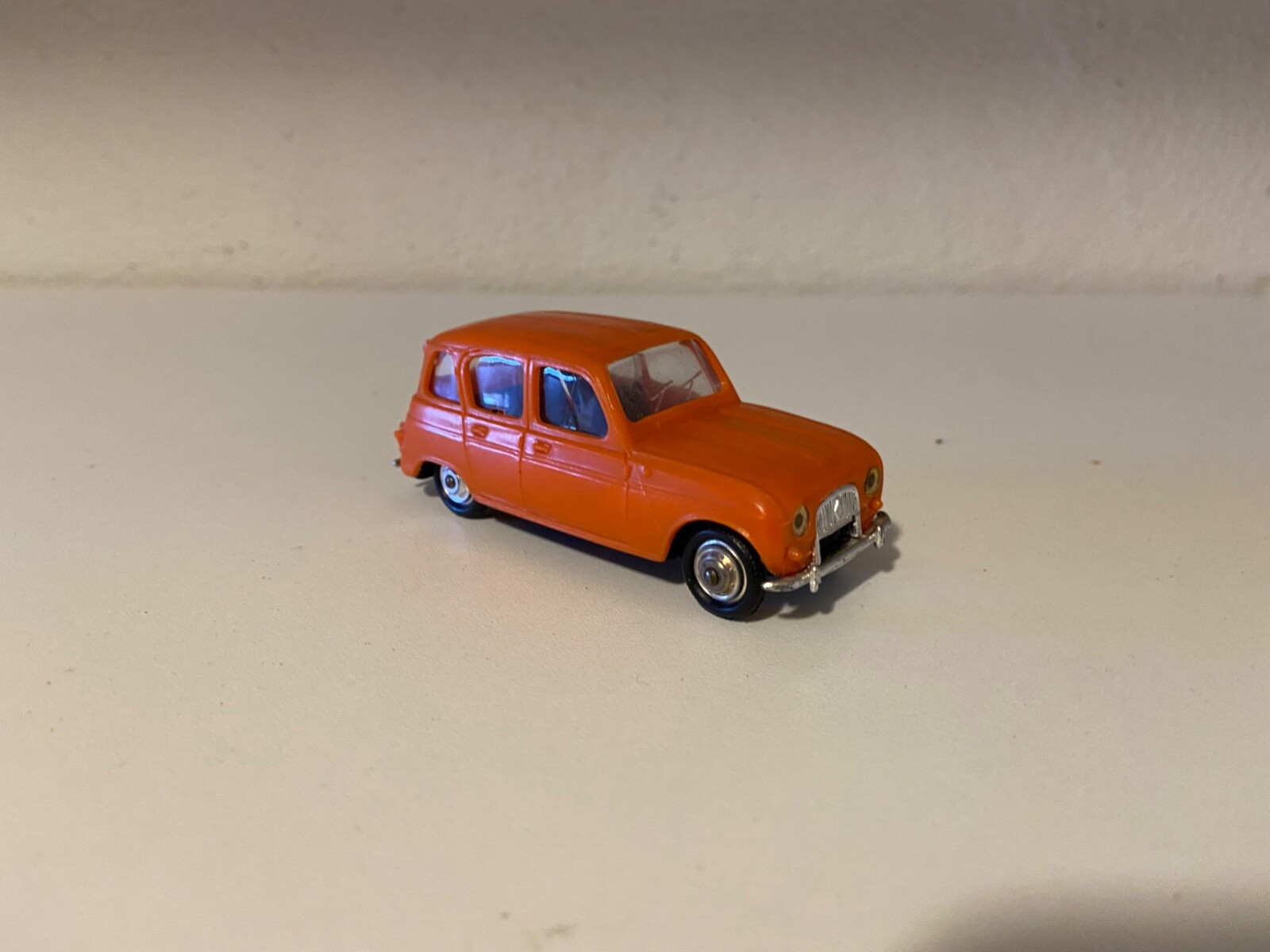 Miniature NOREV Renault 6 N°162 - Échelle 1:43 - Orange - France - Sans Boîte