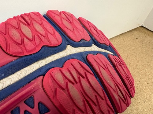 Zapatos para correr ASICS Gel Nimbus para mujer talla 10 - Imagen 17 de 19