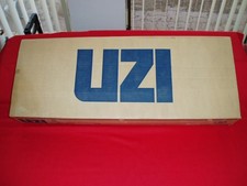 FUNDA UZI CON FUNDA BRAZOS DE ACCIÓN