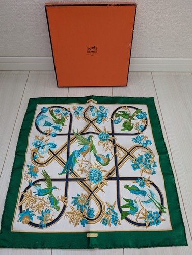 HERMES Kare40 Silk Scarf Bird and Plant Pattern Green Multi-Color 42cm x 42cm