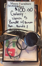 Samsung Galaxy Watch 5 Bundle Black Aluminum 44mm Touchscreen Fitness Tracker