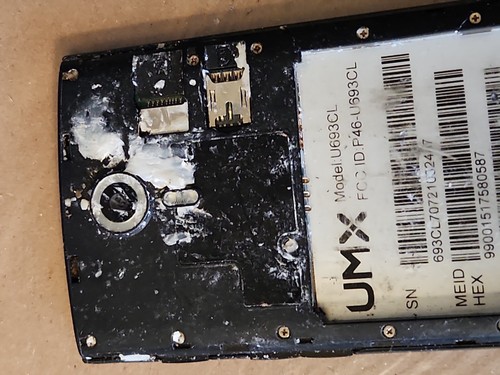 Lot of 2 Parts Only Broken Non Working Cell Phones AS-IS 0118 - Picture 7 of 11