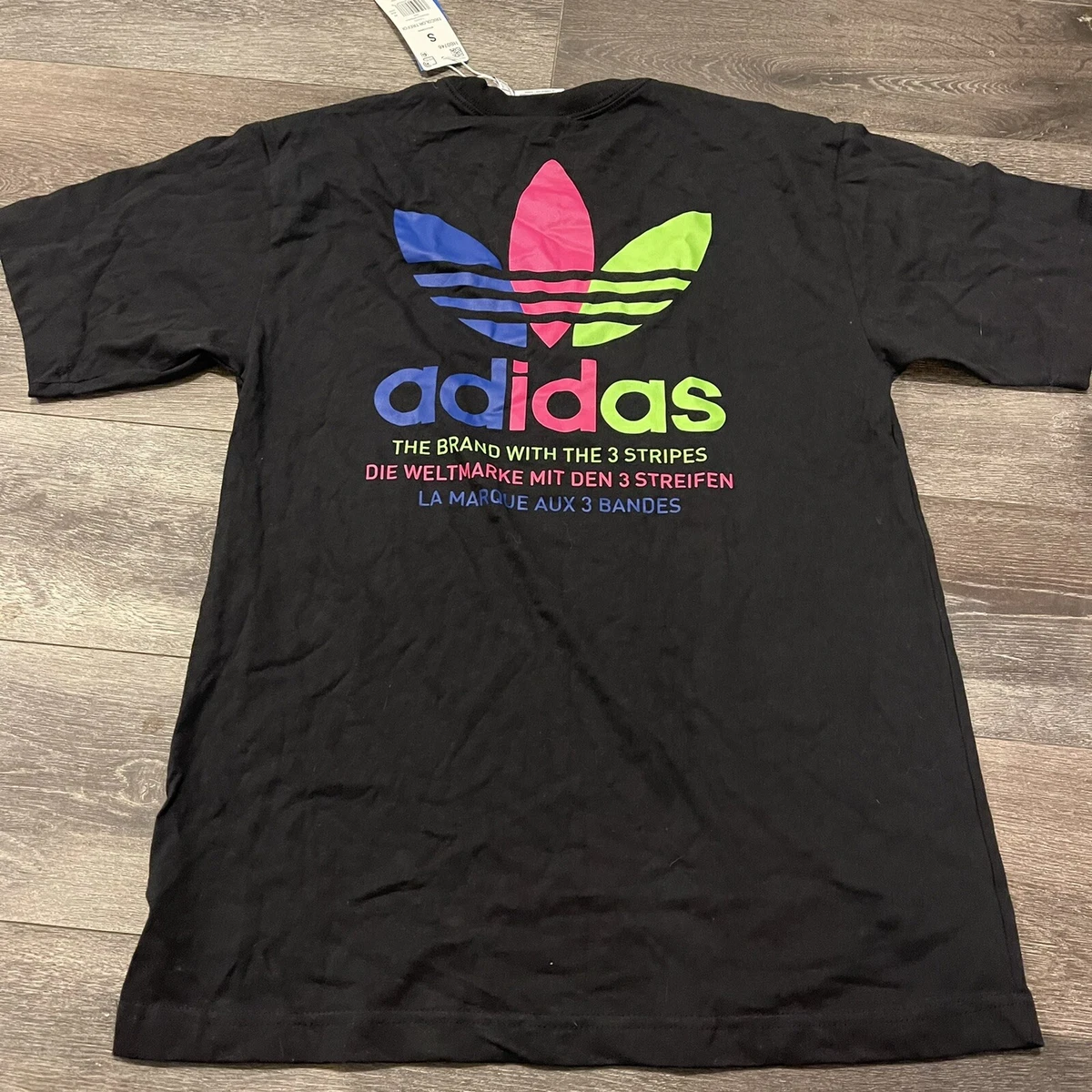 New Mens Adidas Tricolor Trefoil TShirt Tee Size Small Black Multicolor