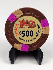 UNION PLAZA CASINO CHIP $500 LAS VEGAS NEVADA - CR #22 RATED I+ ($40-$49) 1972