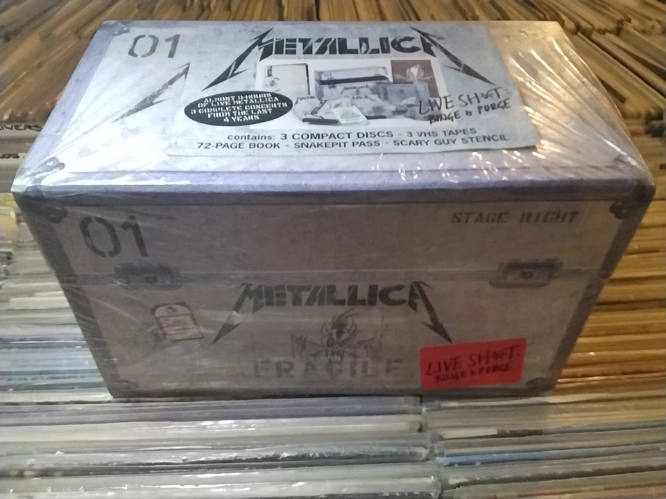 METALLICA LIVE SH*T BINGE & PURGE 3 CD 3 VHS USA EDITION HYPE STICKER SEALED NM - Image 2 of 4