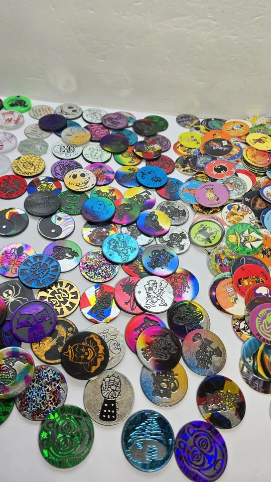 Vintage POG's Lot - 500+Pogs & 100+ Slammers Pre-Owned - Image 3 of 4