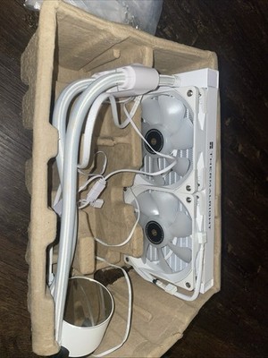 Cooler Master MasterLiquid 240 Core II White AIO CPU Liquid Cooler Fan