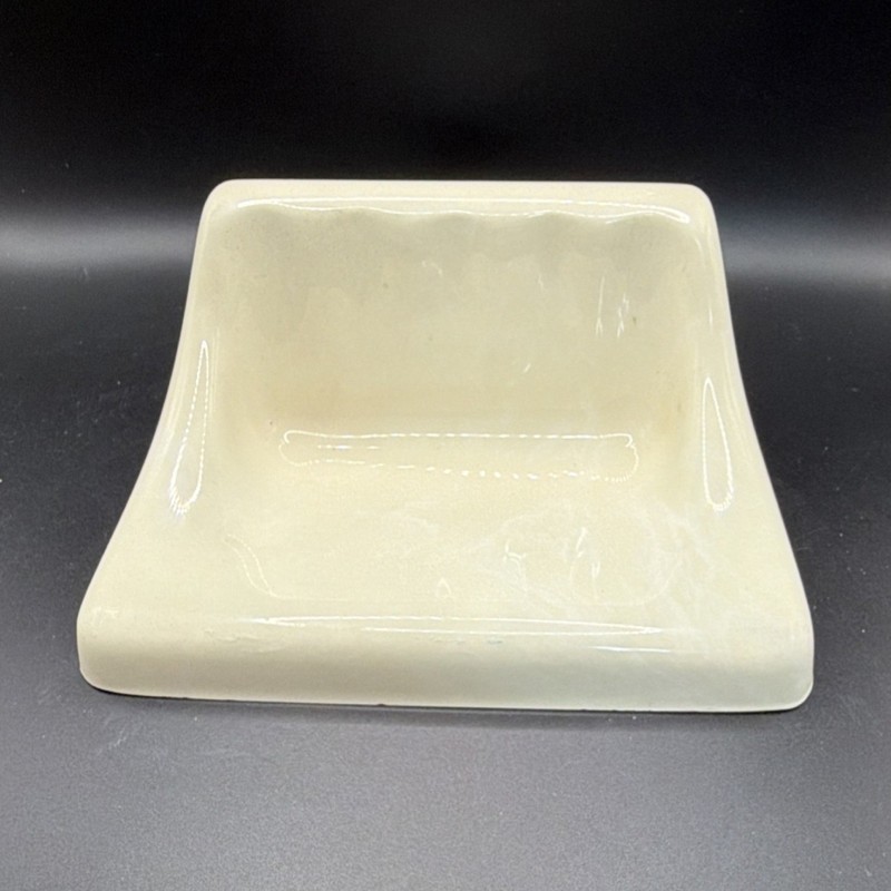 Ceramic Wall Mounted Soap Dish Glossy Beige for Bathroom