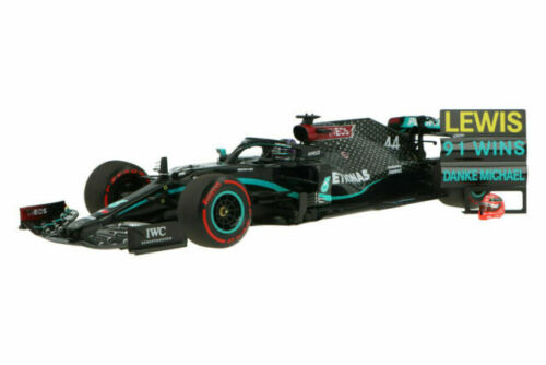 Mini Champs 1/18 Mercedes Amg F1 W07 Hybrid Nico Rosberg Mini Champs 1/18 Mercedes Amg F1 W07 Hybrid Nico Rosberg