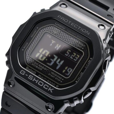 【極美品】CASIO G-SHOCK GMW-B5000D-1JF Casio G-SHOCK GMW-B5000GD-1JF FULL METAL Black Digital