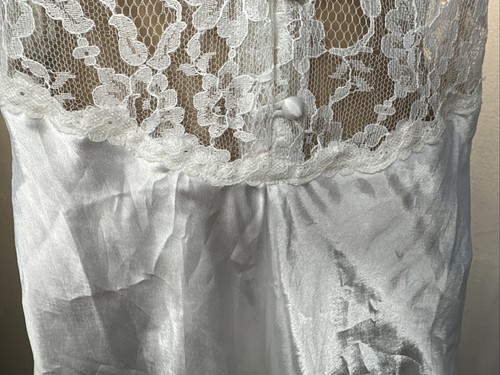 vintage gold label victoria secret One piece Teddy White Lace Satin Size P - Picture 7 of 14