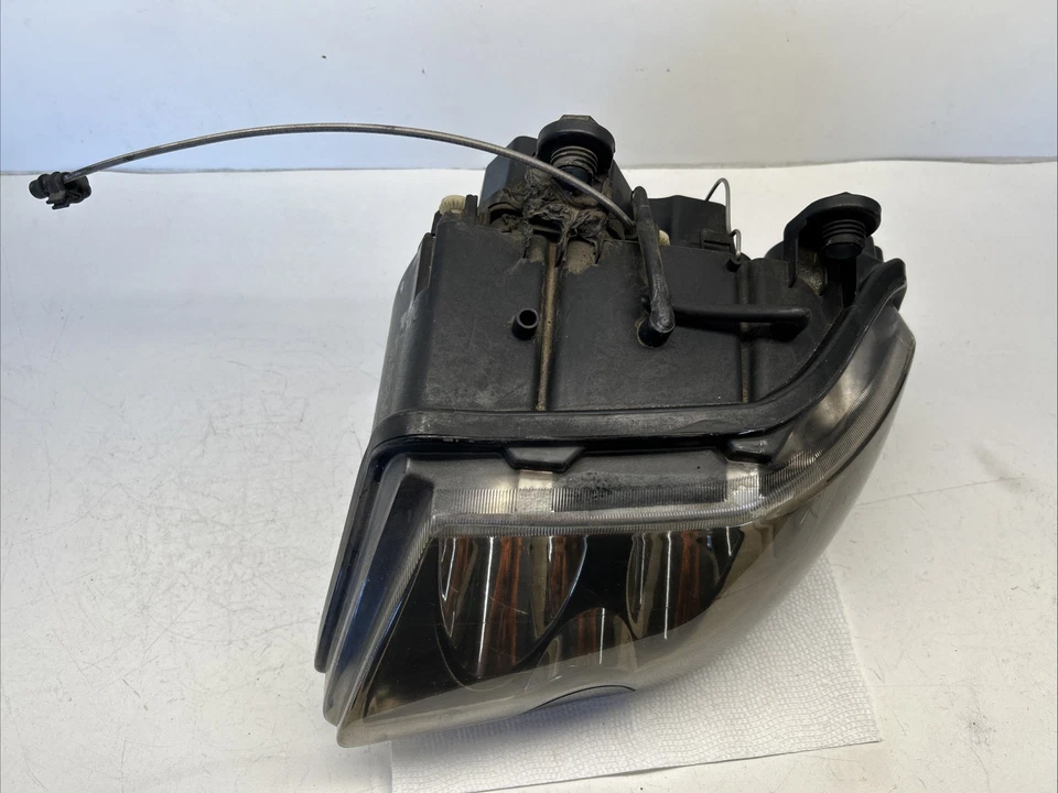 OEM FRONT LEFT HEADLIGHT LAMP HID XENON FOR 2003 2004-2008 MASERATI QUATTROPORTE - Image 3 of 4
