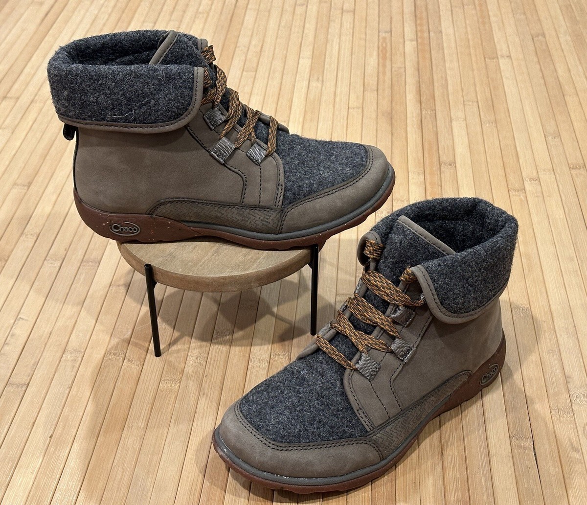 Chaco Pinecone Women’s Size Nickel Gray Lace Up Barbary Boot Suede Wool