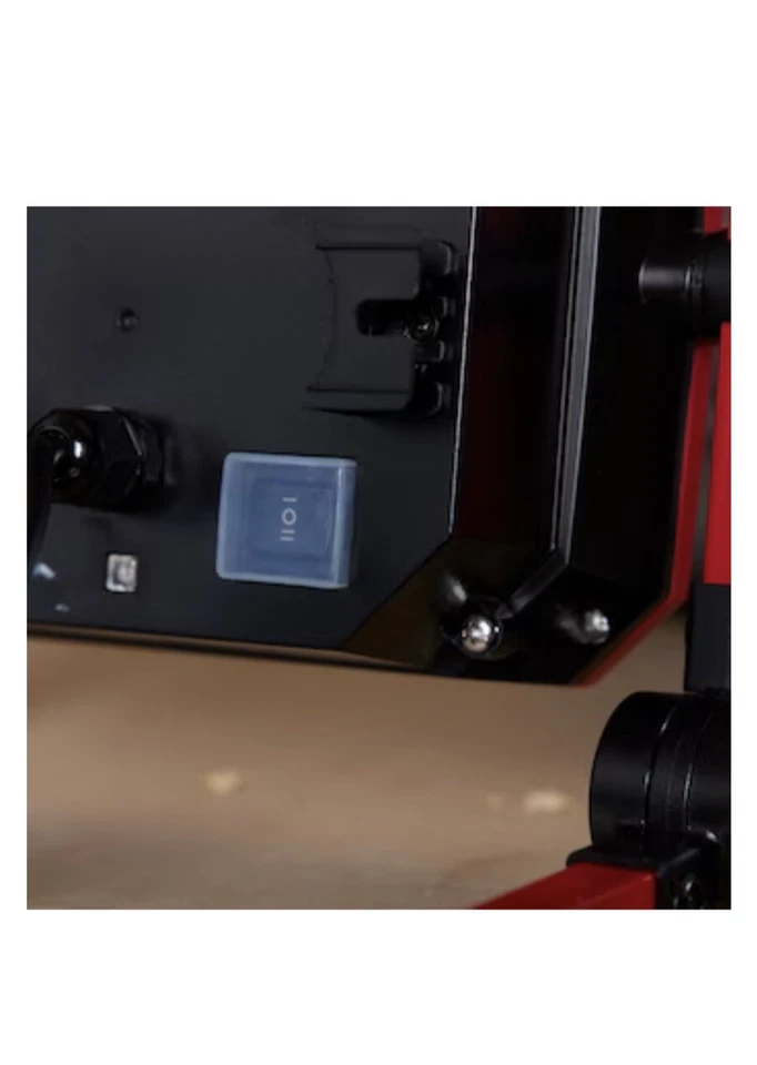 CRAFTSMAN 1500-Lumen LED Rechargeable Portable Work Light CMXELAYMPL1030 - Image 3 of 4