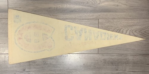 VINTAGE 1970s MONTREAL CANADIENS NHL PENNANT - Picture 2 of 5