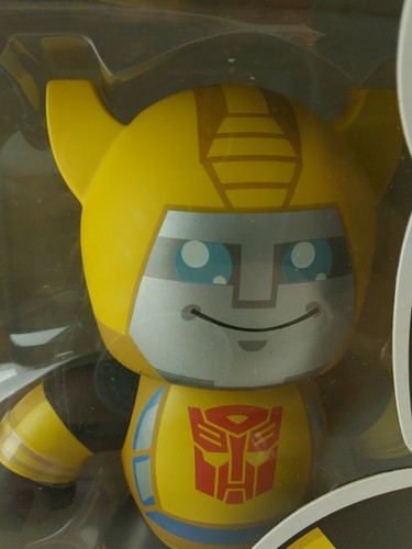 Mighty Muggs Bumblebee Transformers Figurine Universe Hasbro 2008 in Box - Picture 7 of 7