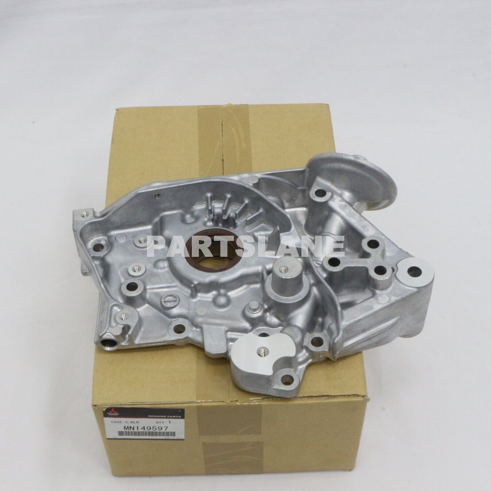 MN149597 Mitsubishi OEM Genuine CASE ASSY, CYL BLOCK, FR