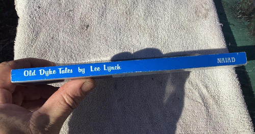 Old Dyke Tales by Lee Lynch Used Paperback - Foto 2 di 3