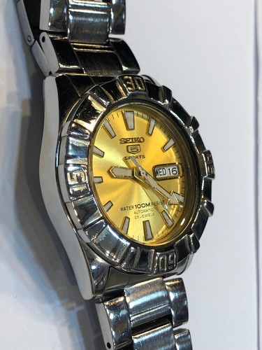 SEIKO 5 SPORTS 7S36-O4L2 MENS AUTOMATIC STAINLESS STEEL WATCH - Picture 16 of 23