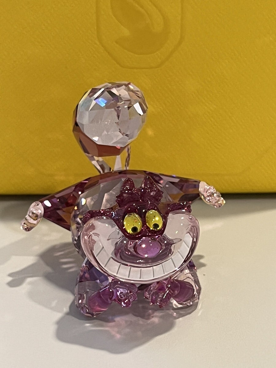 SWAROVSKI x Disney コラボ Alice in Wonderland スタッズピアス Alice in Wonderland Drop Earrings