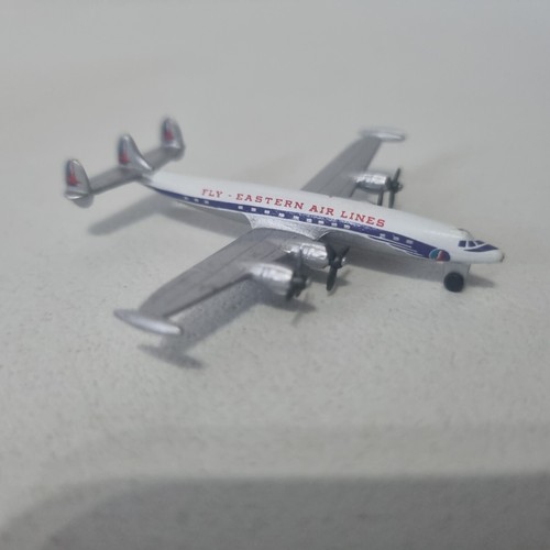 Schabak 1:600 Avion Airlines Lockheed Super Constellation Diecast Model 934/24 - Picture 7 of 7