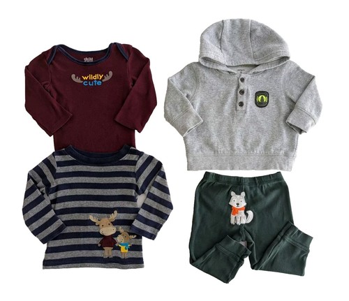 4 Stck. 2 Jungen Größe 6-9 Monate 1-teilig Shirts & 9 Monate grau Hoodie & Strickhose