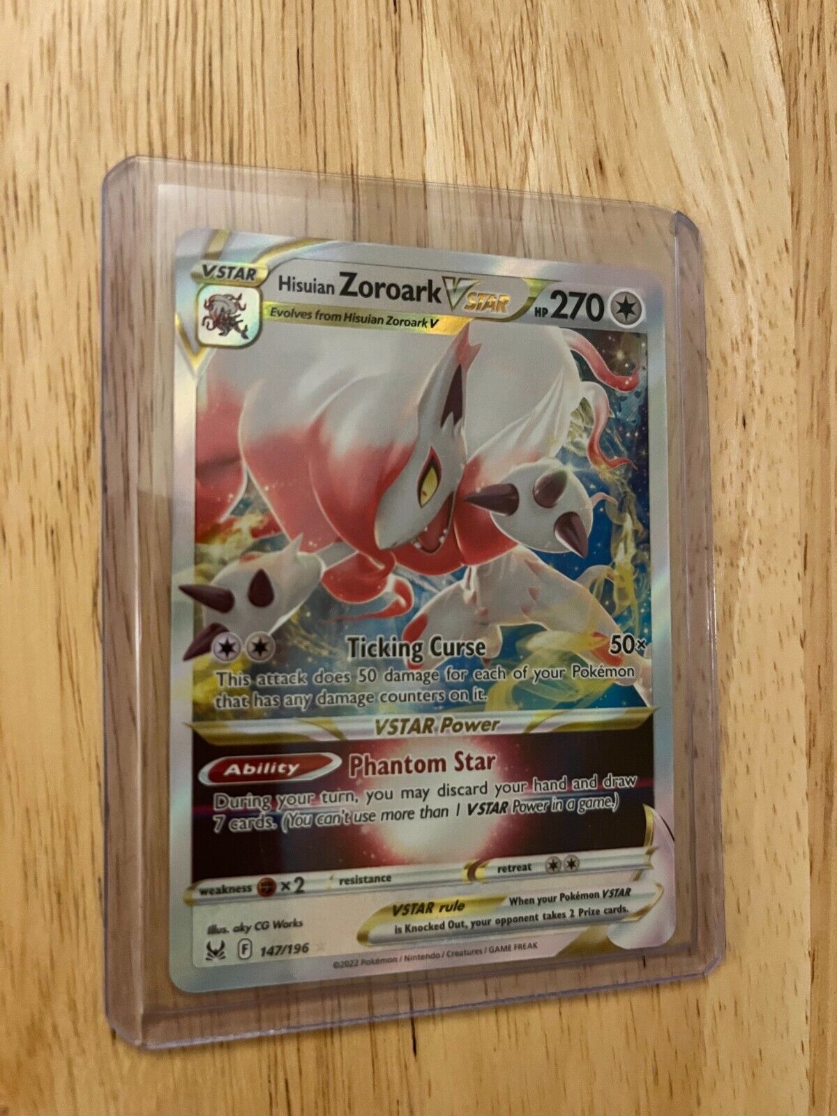 Zoroark de Hisui-V-ASTRO / Hisuian Zoroark-VSTAR (147/196)